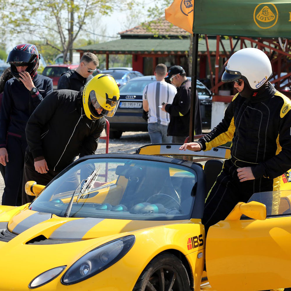 Lotus Elise - Контрол. Скорост. Адреналин. 100км/ч. за по-малко от 5 секунди