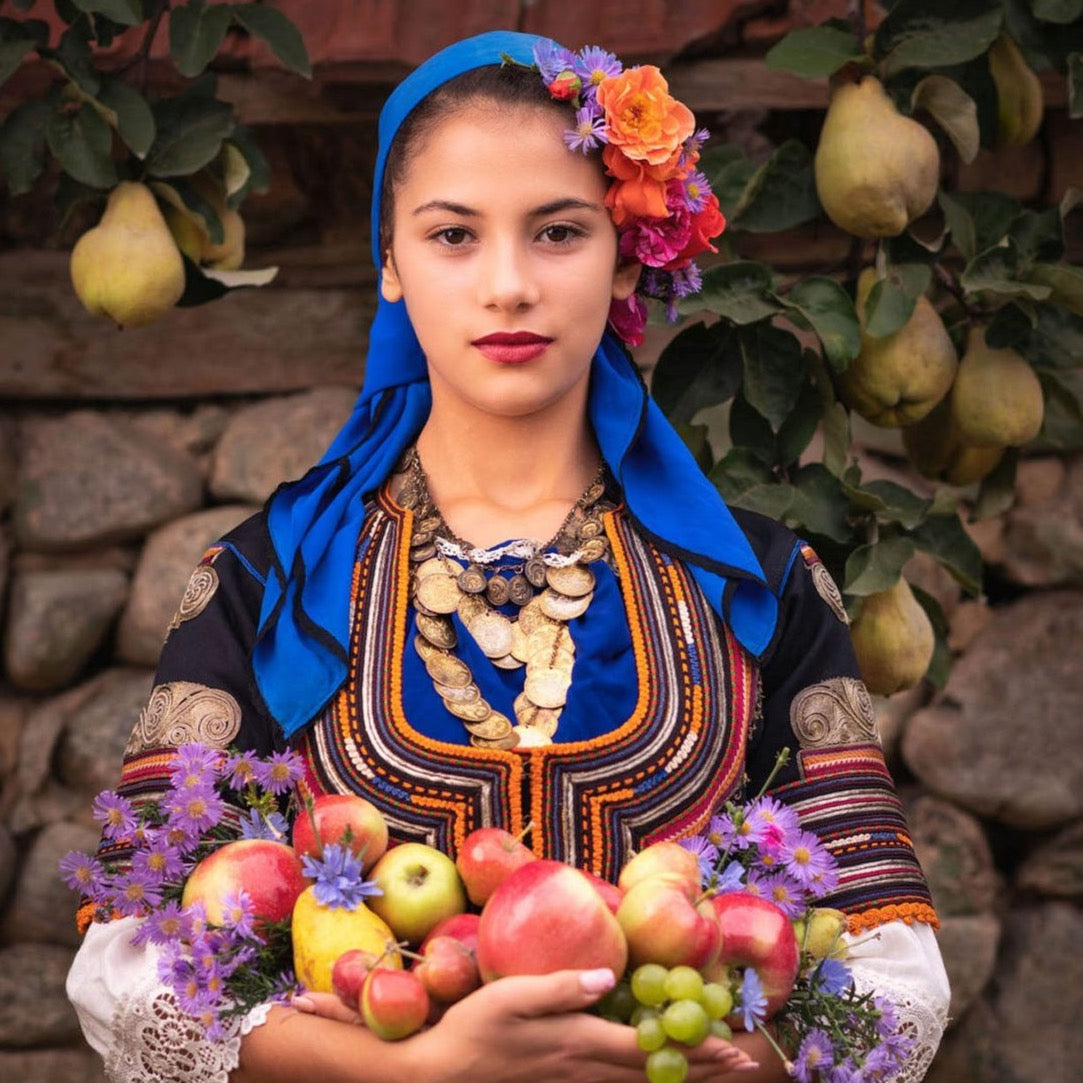 Портретна фотосесия за двама в стила на Майстора. Раждавица