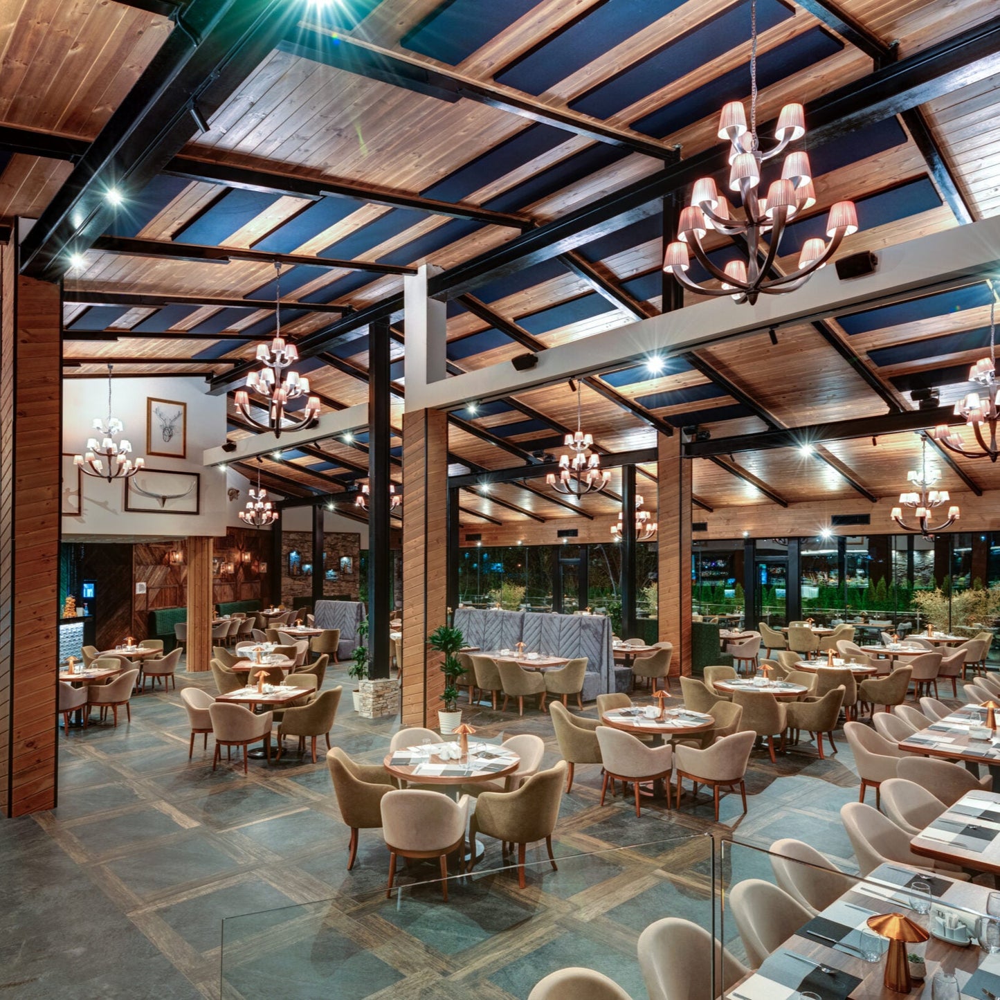 Ресторанта в Grand Hotel Therme село Баня