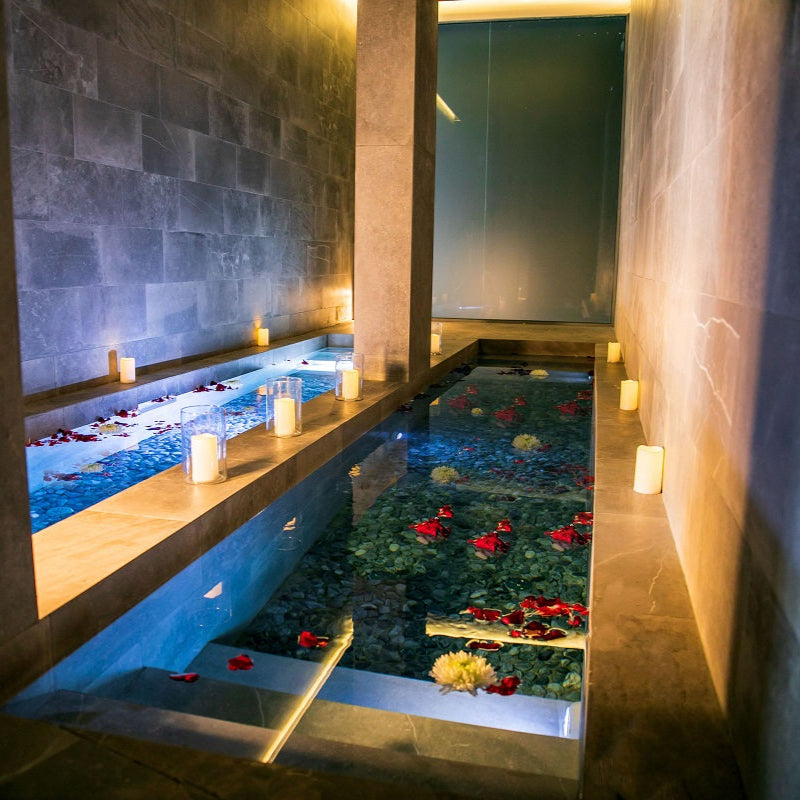 Релаксираща СПА зона в Grand Hotel Therme в Банско