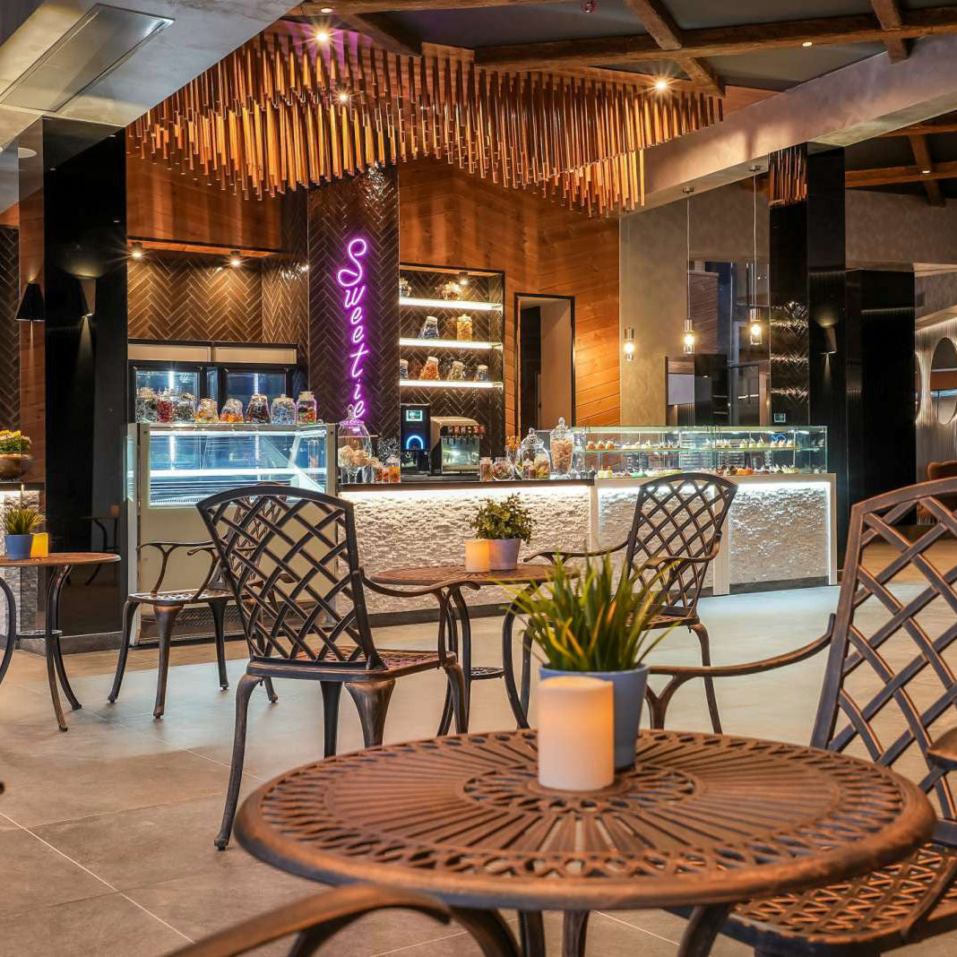 Сладък бар в Grand Hotel Therme, с. Баня