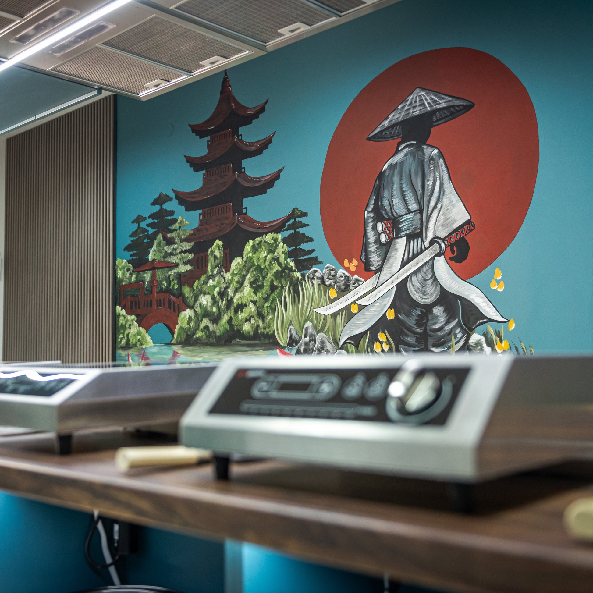 Снимка на преносими котлони за готвене в Atelier Nemigenchev