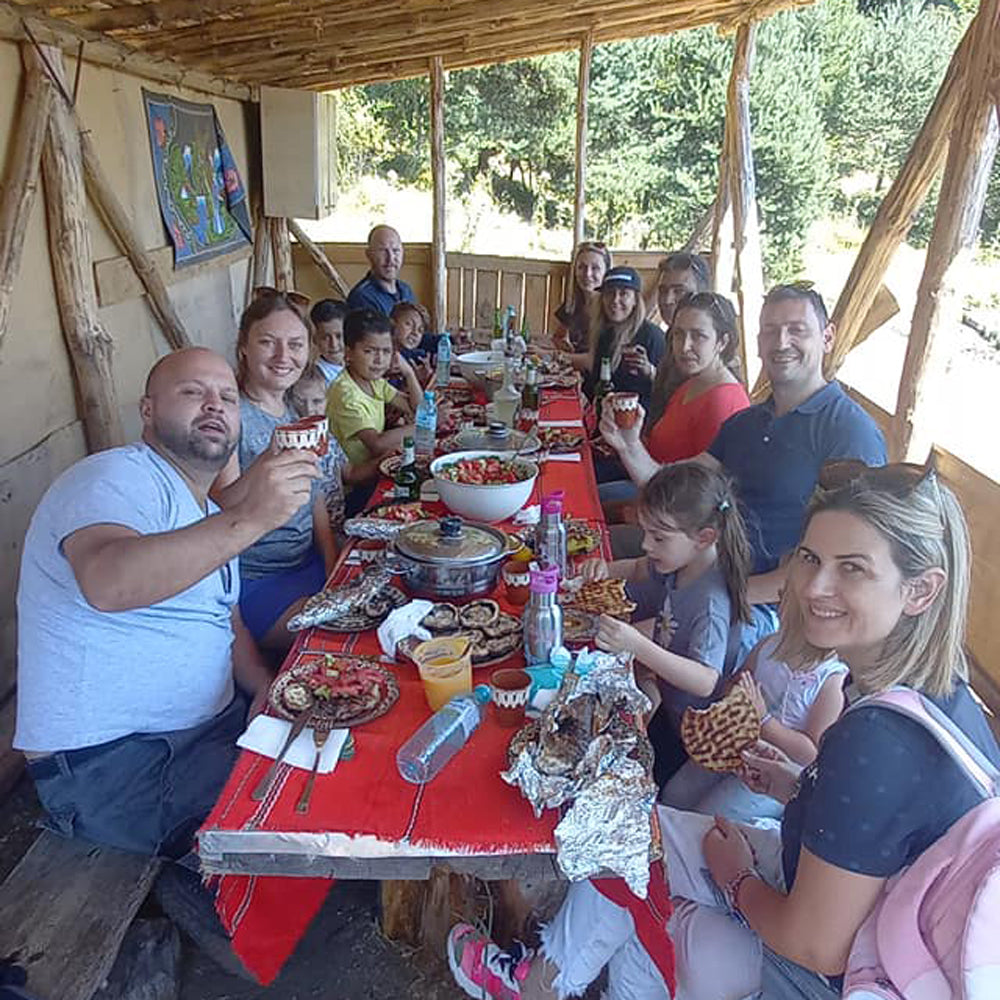 Сафари с руски джип в Родопите