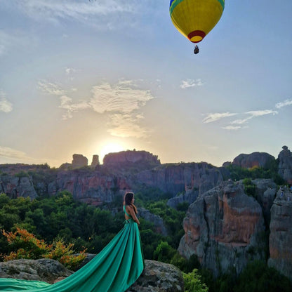 Flying dress фотосесия на Белоградчишките скали