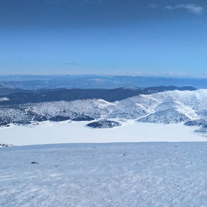 Опознай красотата на България! Планински преход до връх Белмекен със снегоходки