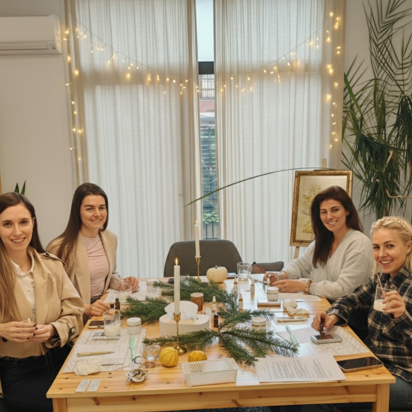 Коледна козметична работилница: Направи свой подхранващ крем за ръце и нежен балсам за устни