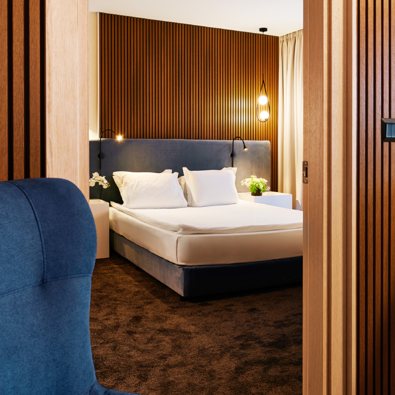 4 дневно делнично СПА изживяване в хотел Лъки Банско за двама 