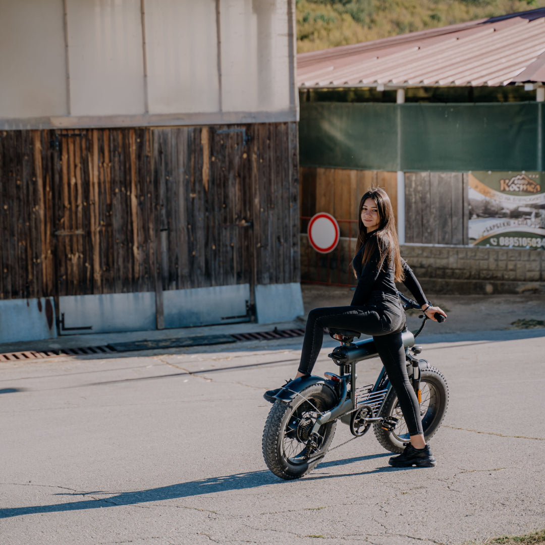 Разходка с електрически велосипед във Велико Търново