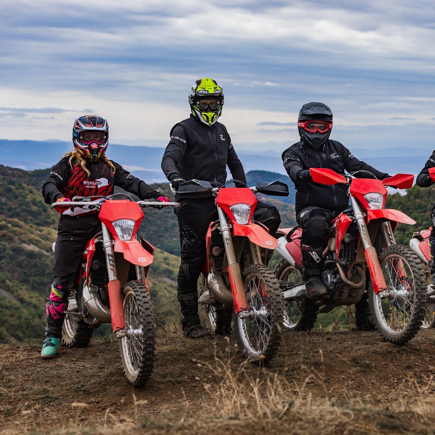 Целодневно офроуд приключение с ендуро мотор. Петрохан
