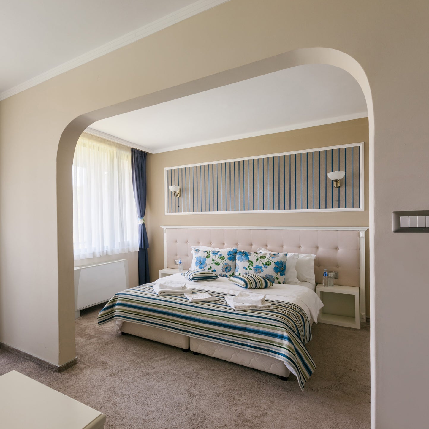 Почивка за двама в парк хотел RAYA Garden с приключение по избор 