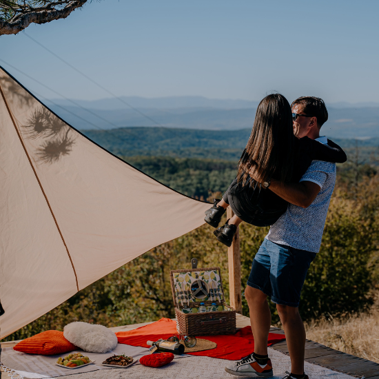 Почивка за двама в парк хотел RAYA Garden с приключение по избор 