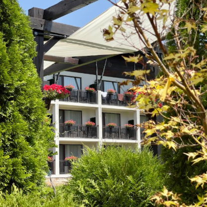 Неделен СПА релакс за двама в уникалния СПА хотел Белчин Гардън