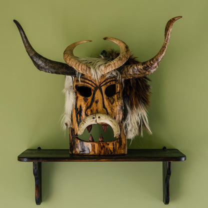 Уютно планинско бягство за двама на Витоша в хижа Кукер