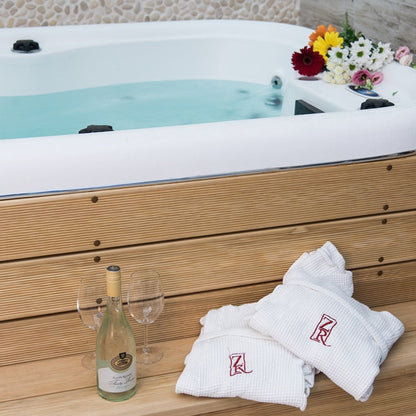 Ретро вино романтика за двама. Златен Рожен 