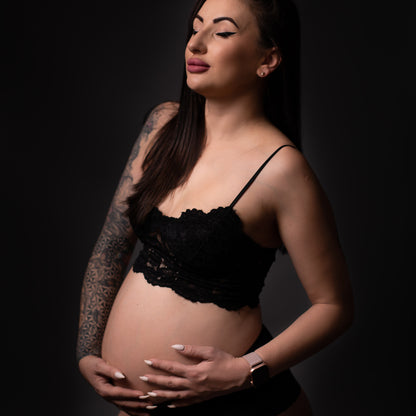 Професионална фотосесия за бременни в студио