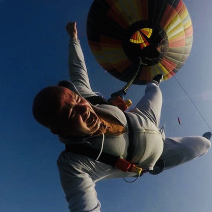 Бънджи скок от топловъздушен балон с видео заснемане