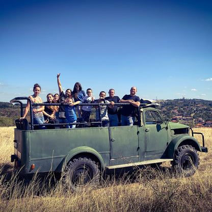 Ексклузивно приключение  на специално модифициран офроуд бус - ГАЗ-63. Велико Търново и Арбанаси