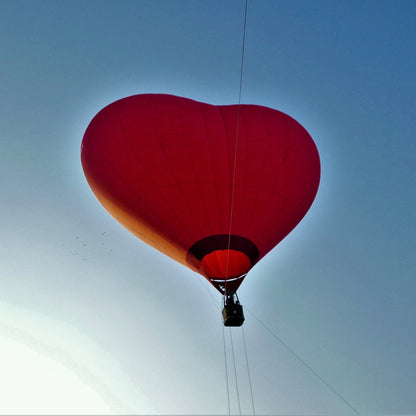Панорамно издигане с балон в сърцето на София