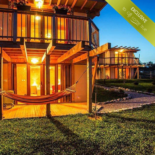 Нощувка в Еко селище „Дебели Даб"