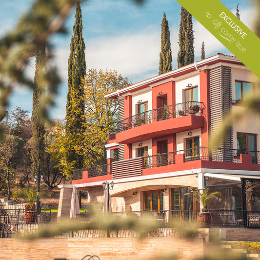 "Renaissance" за двама