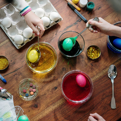Козунаци и боядисване на яйца с естествени багрила 