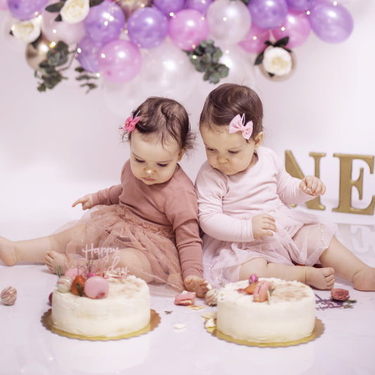 Смаш кейк фотосесия за детски рожден ден